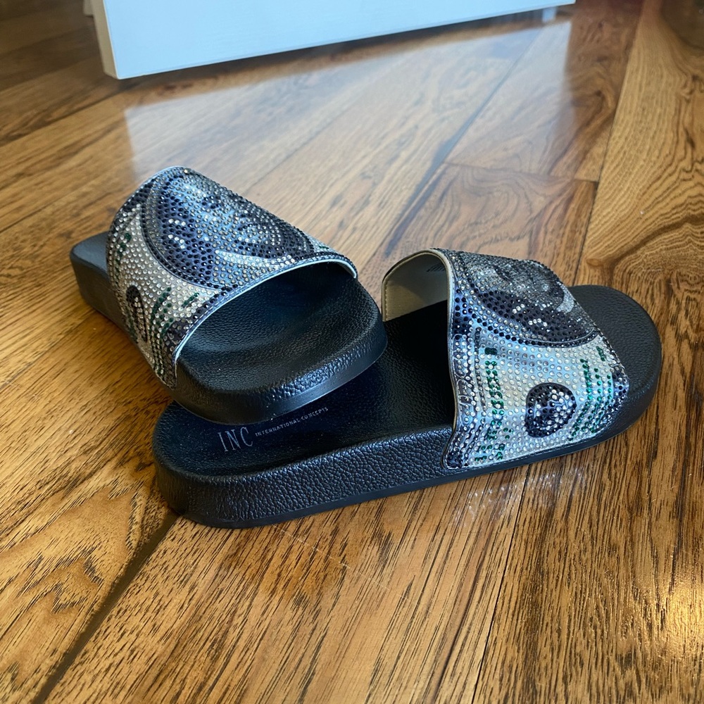Money Slides